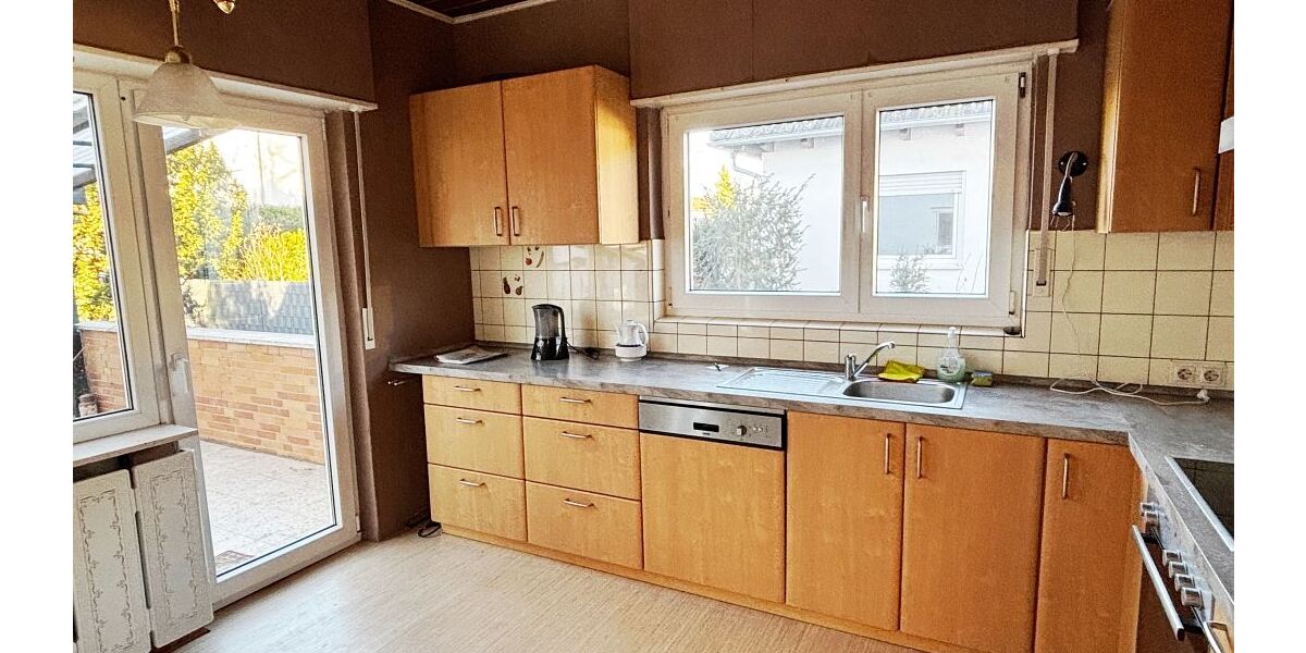 Großzügiges 3-Parteienhaus in angenehmer zentraler Wohnlage von Pfungstadt - Mehrfamilienhaus, Wohnhaus Pfungstadt Weiterstadt | Angebot:24420397