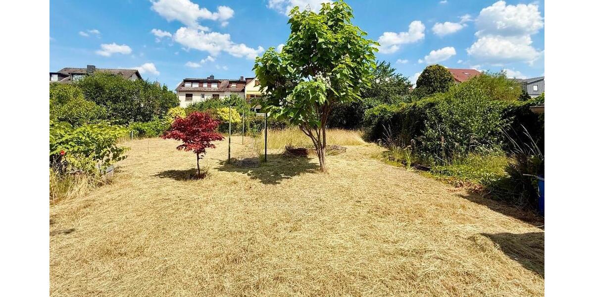 Doppelhaushälfte mit zwei Wohneinheiten und großem Grundstück in Dreieich-Sprendlingen - Doppelhaushälfte Dreieich | Angebot:27053365