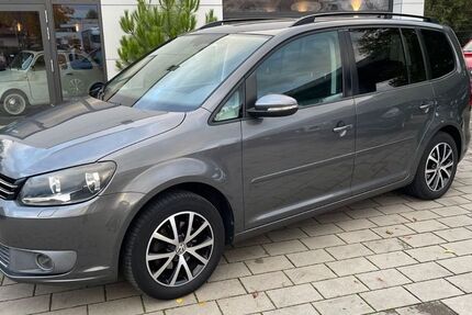 VW Touran 90.700 km 8.999 € Urbach (30km östlich von Stuttgart) 73660