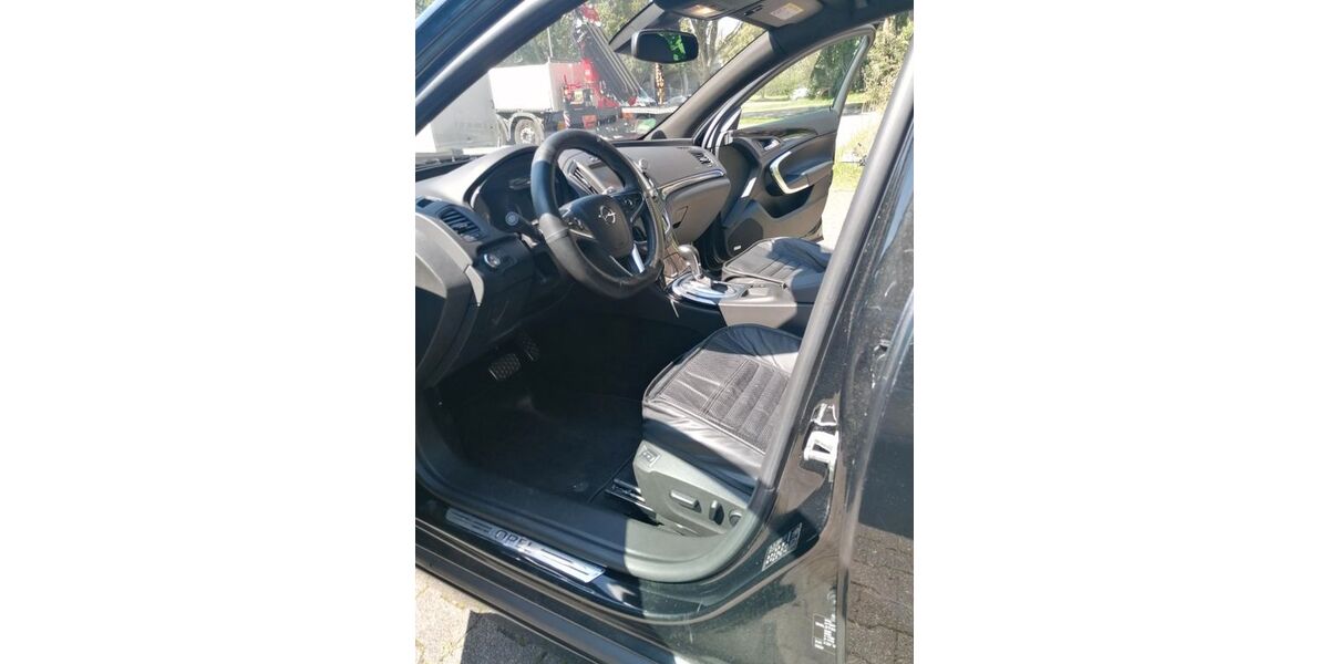 Opel Insignia 114.700 km 10.500 &euro; Bochum 44866