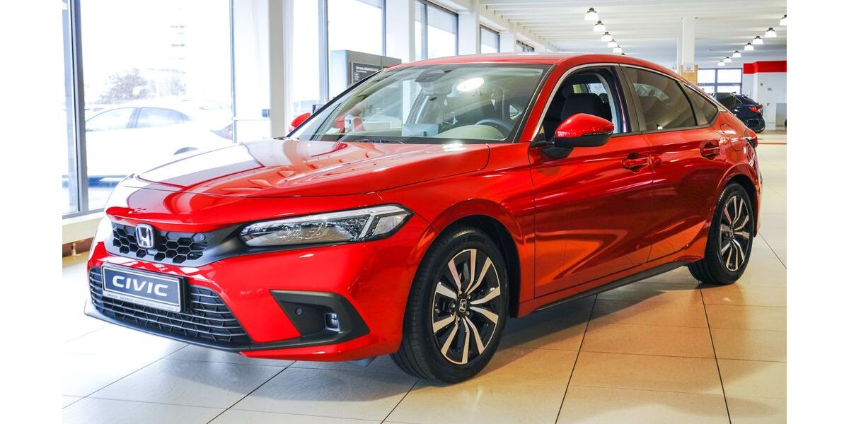 Honda Civic 13.778 km 28.980 € Neumünster 24536