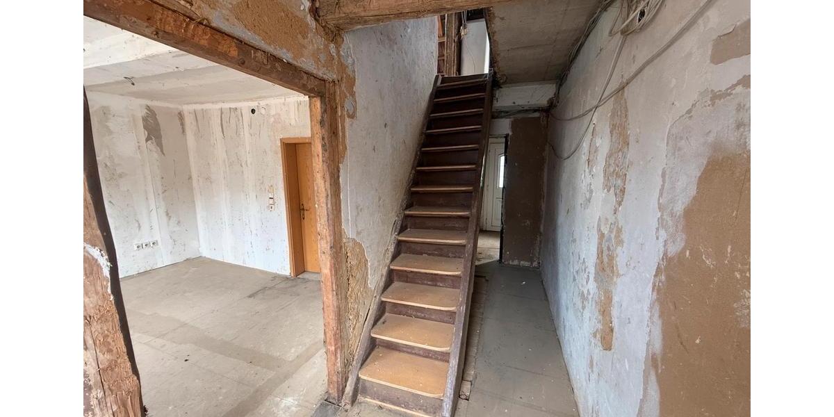 Einfamilienhaus Rimbach - 6 Zimmer, 160 m&sup2;, 249.000&euro; | Angebot:26857813