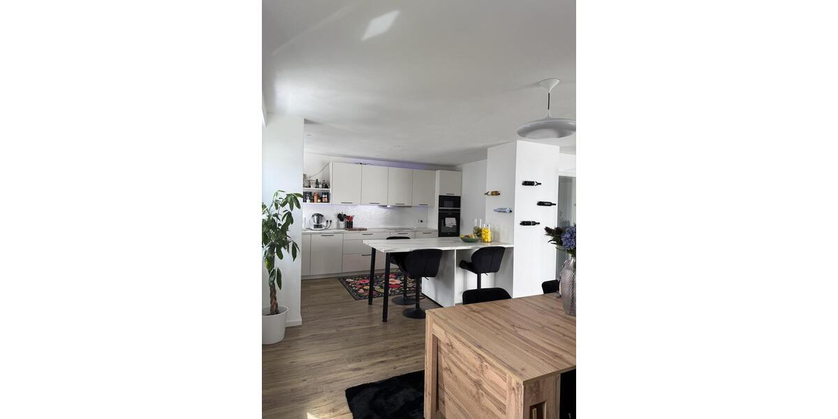 Mehrfamilienhaus, Wohnhaus Geretsried - 17 Zimmer, 404 m&sup2;, 4.000&euro; | Angebot:26660034