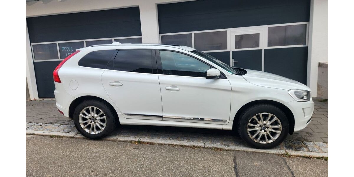 Volvo XC60 222.222 km 15.800 &euro; Meßstetten 72469