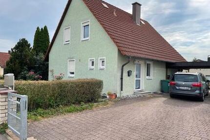 Haus Dentlein am Forst - 5 Zimmer, 101 m&sup2;, 285.000&euro; | Angebot:26980608