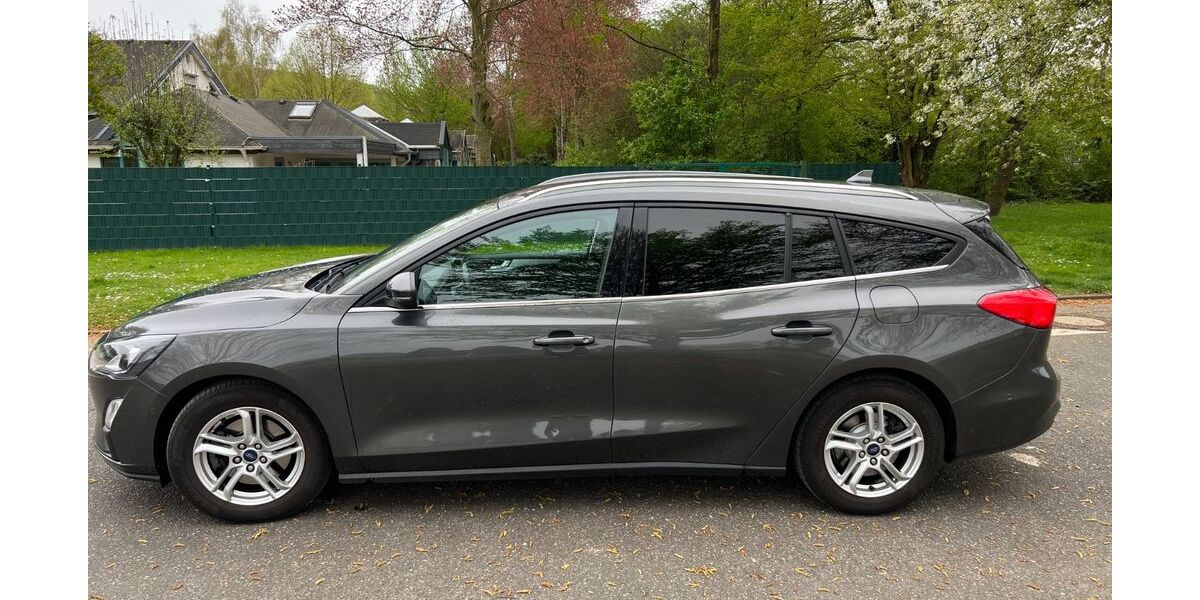 Ford Focus 85.000 km 11.250 &euro; Bad Hönningen 53557