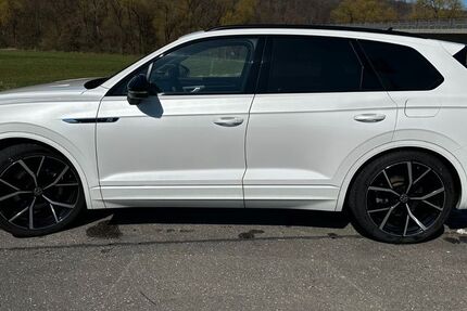 VW Touareg 57.700 km 57.000 &euro; Reutlingen 72766