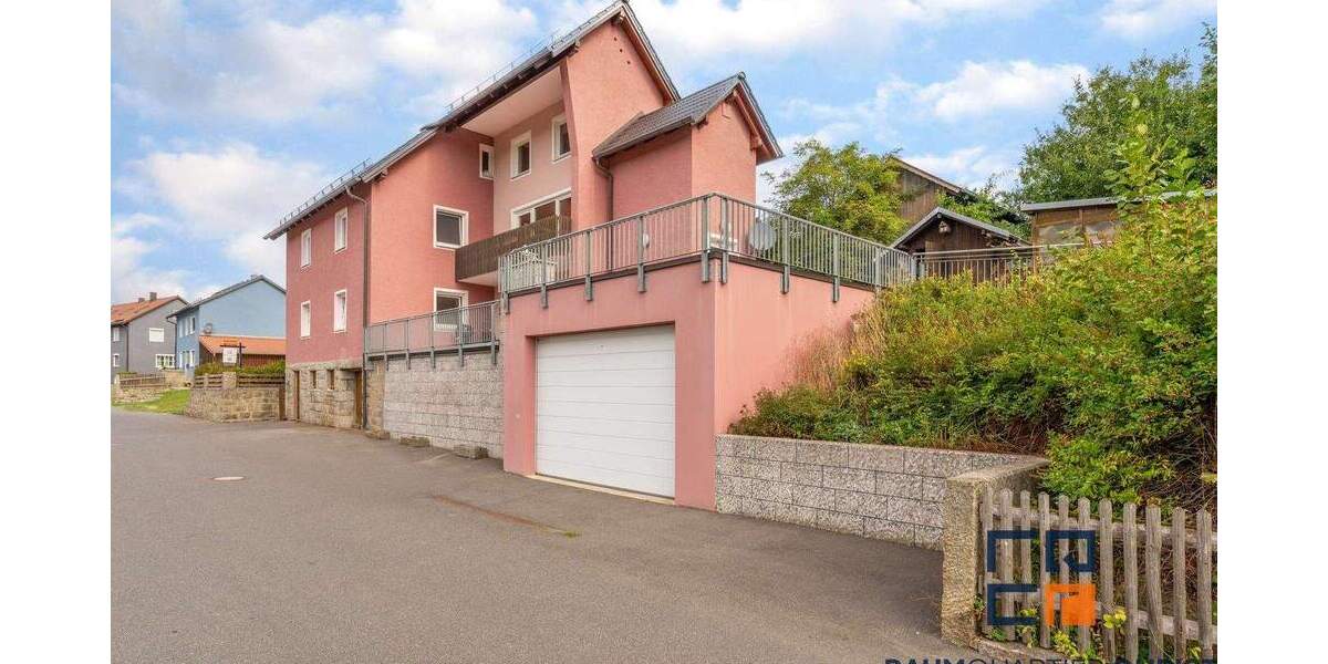 Behinderten und Rollstuhlgerechtes Mehrfamilienhaus mit Aufzug, Sonnenterrasse und großen Garten 9 zimmer