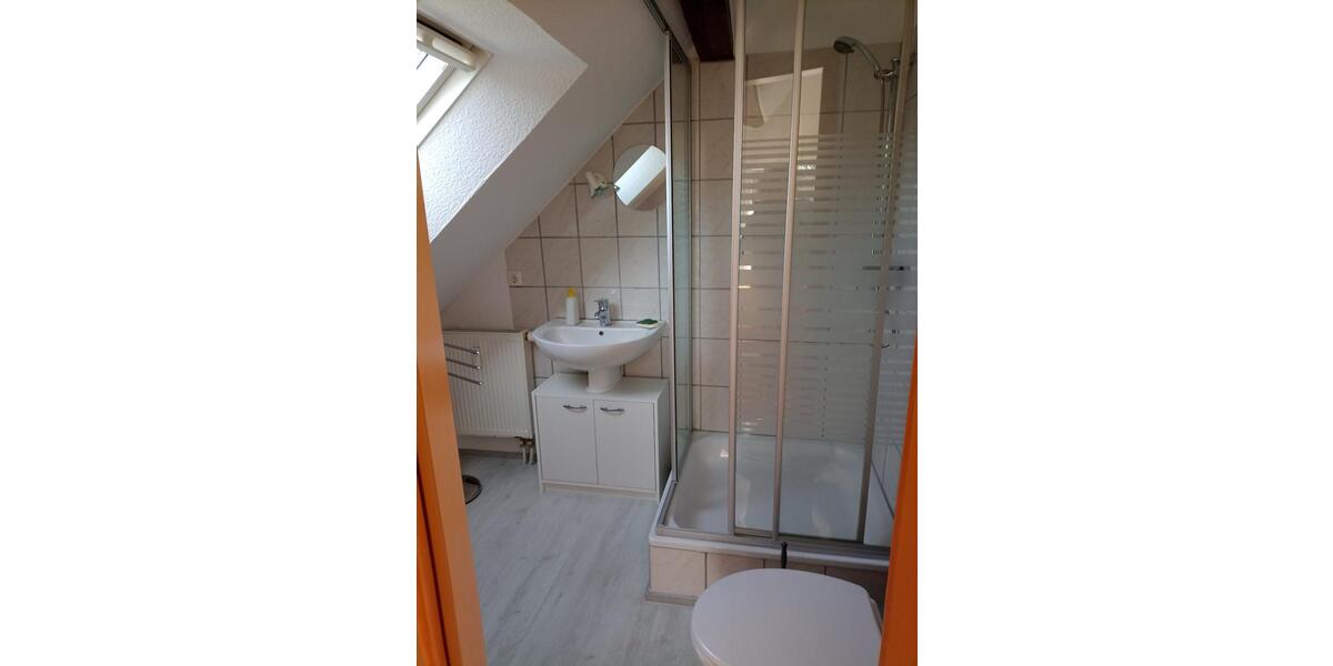 Dachgeschoßwohnung Mechernich - 2 Zimmer, 30 m&sup2;, 350&euro; | Angebot:26310397