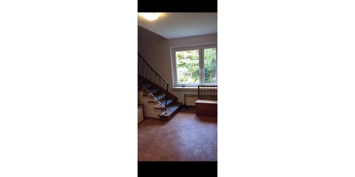 Erdgeschoßwohnung Schmalkalden - 2 Zimmer, 65 m&sup2;, 400&euro; | Angebot:25268325