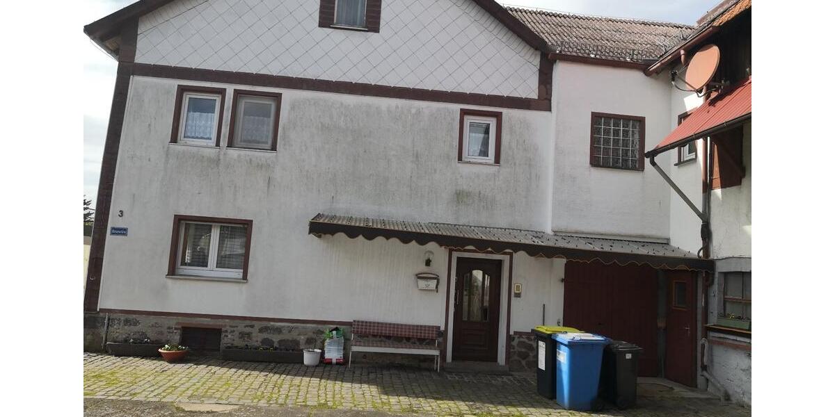 Einfamilienhaus Grünberg - 10 Zimmer, 260 m&sup2;, 285.000&euro; | Angebot:24596617