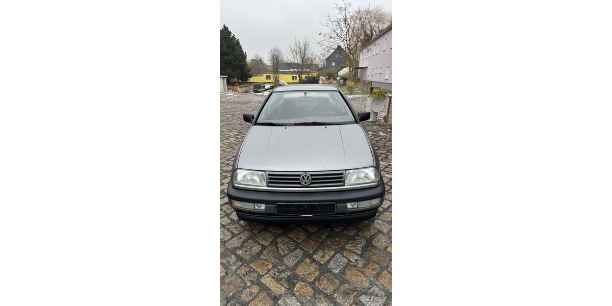 VW Vento 60.000 km 3.999 &euro; Neukirch 01936