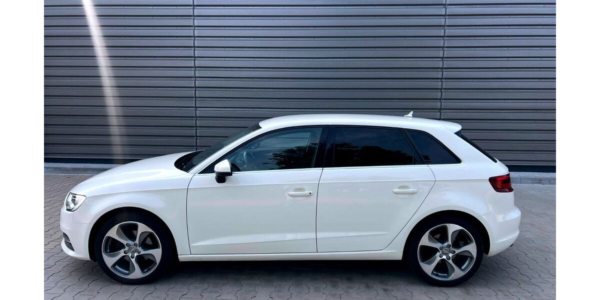 Audi A3 99.980 km 8.750 &euro; Plauen 08527