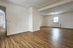 Einfamilienhaus Wipperfürth - 5 Zimmer, 227 m&sup2;, 1.950&euro; | Angebot:26310471