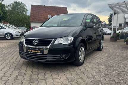 VW Touran 134.000 km 6.499 &euro; Löhne 32584