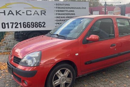 Renault Clio 105.000 km 1.990 € Lübeck 23556