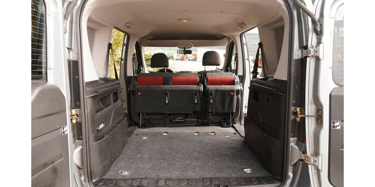 Fiat Doblo Kombi SX 2.0 / PKW- Zulassung 181.818 km 4.890 &euro; Münchenbernsdorf 07589