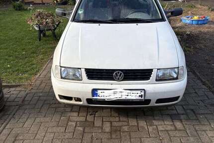 VW Caddy 182.000 km 900 &euro; Leitzkau 39279