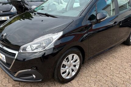 Peugeot 208 99.000 km 6.590 &euro; Rhauderfehn 26817
