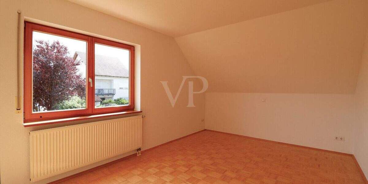 Doppelhaushälfte Karlsdorf-Neuthard Karlsdorf - 6 Zimmer, 200 m&sup2;, 1.850&euro; | Angebot:23534019