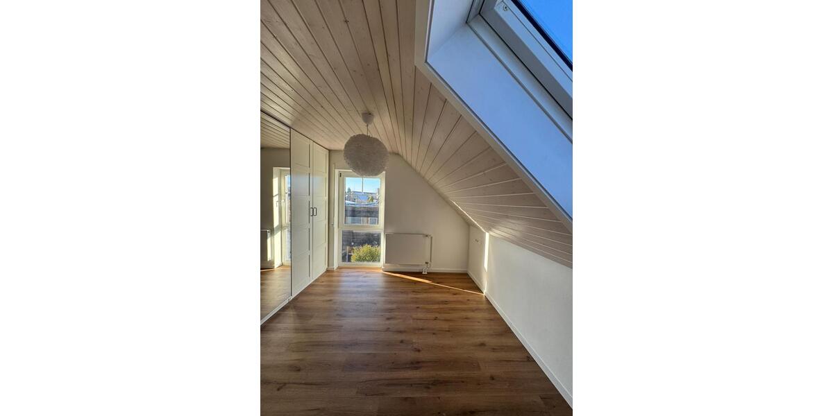 Dachgeschoßwohnung Bondorf - 2 Zimmer, 50 m&sup2;, 970&euro; | Angebot:26645498