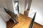 SCHICK und SUPER ZENRAL im ACHIMER BAUERNVIERTEL Hochwertige, schöne 3 Zimmer-Maisonette-Wohnung Baujahr 2022 mit großem Balkon und Garagenplatz