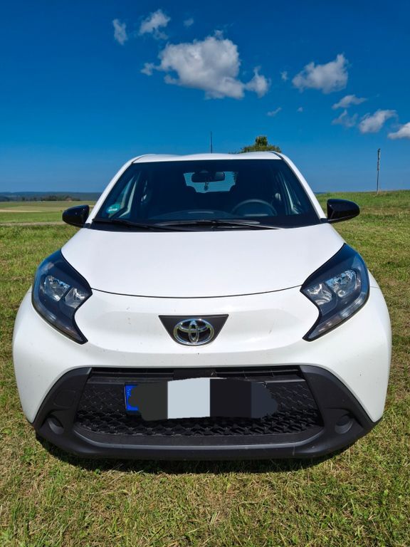 Aygo (X)
