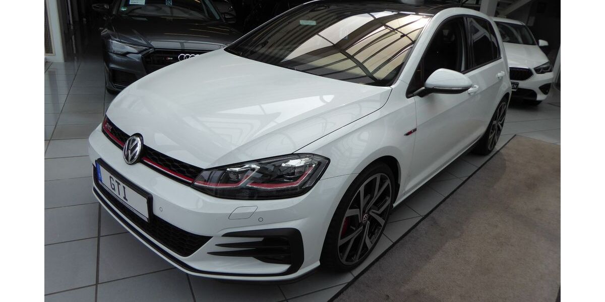 VW Golf 61.101 km 24.990 &euro; Herzogenrath 52134