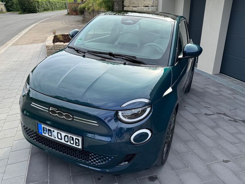 Fiat 500e 17.000 km 20.900 € Großhabersdorf 90613
