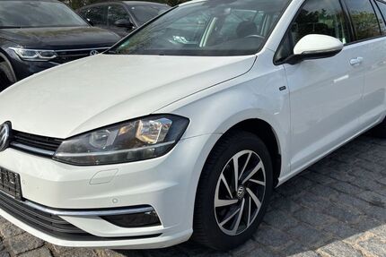 VW Golf 144.967 km 8.999 &euro; Haßfurt 97437