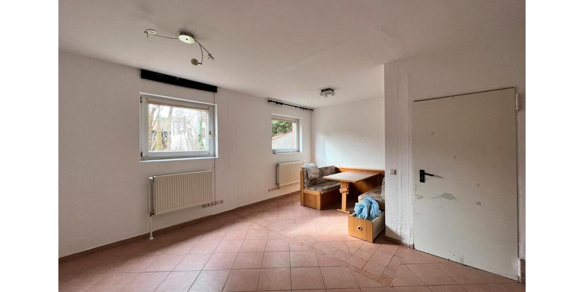 Etagenwohnung Löwenberger Land - 2.5 Zimmer, 72 m&sup2;, 650&euro; | Angebot:25719380