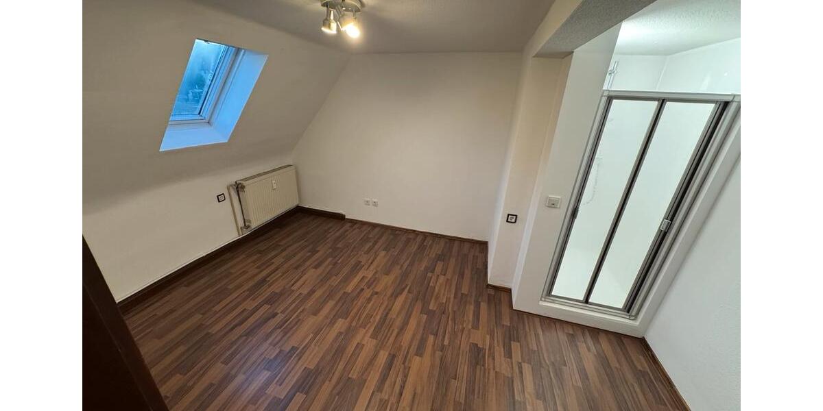 Etagenwohnung Sontra - 2 Zimmer, 50 m&sup2;, 500&euro; | Angebot:26267006