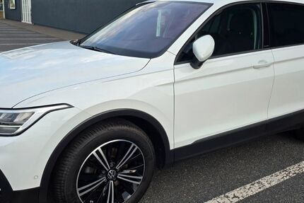 VW Tiguan 223.000 km 17.950 &euro; Darmstadt 64293