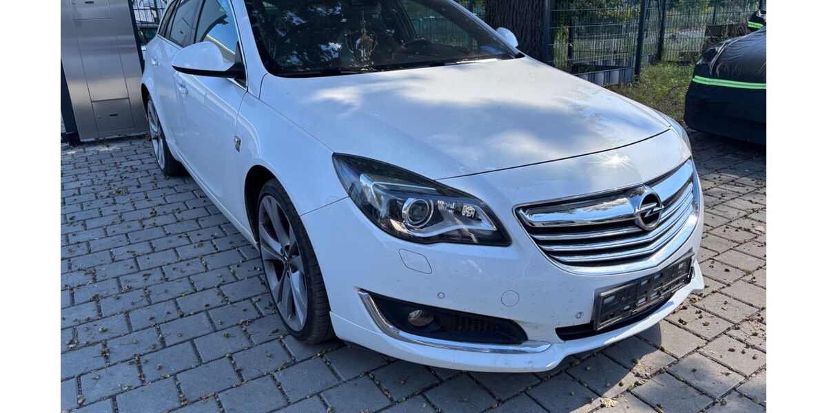 Opel Insignia 150.000 km 10.500 &euro; Fürstenwalde/Spree 15517