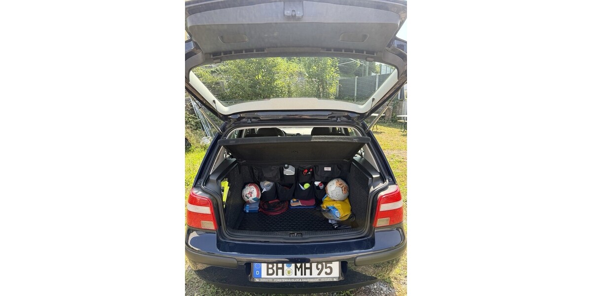 VW Golf IV 152.000 km 3.000 € Gernsbach 76593