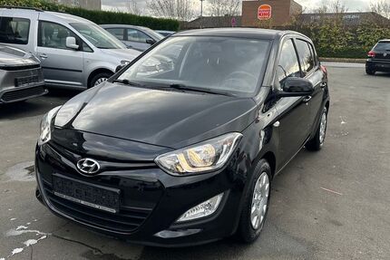 Hyundai i20 149.000 km 4.399 € Paderborn 33100