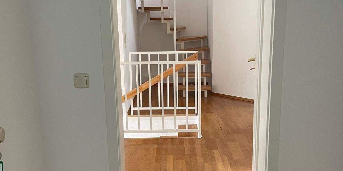 Etagenwohnung Nürnberg Schniegling - 2 Zimmer, 70 m&sup2;, 275.000&euro; | Angebot:26882107