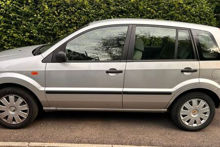 Ford Fusion 158.000 km 1.850 &euro; Zemmer-Daufenbach 54313