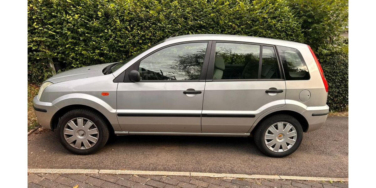 Ford Fusion 158.000 km 1.850 &euro; Zemmer-Daufenbach 54313