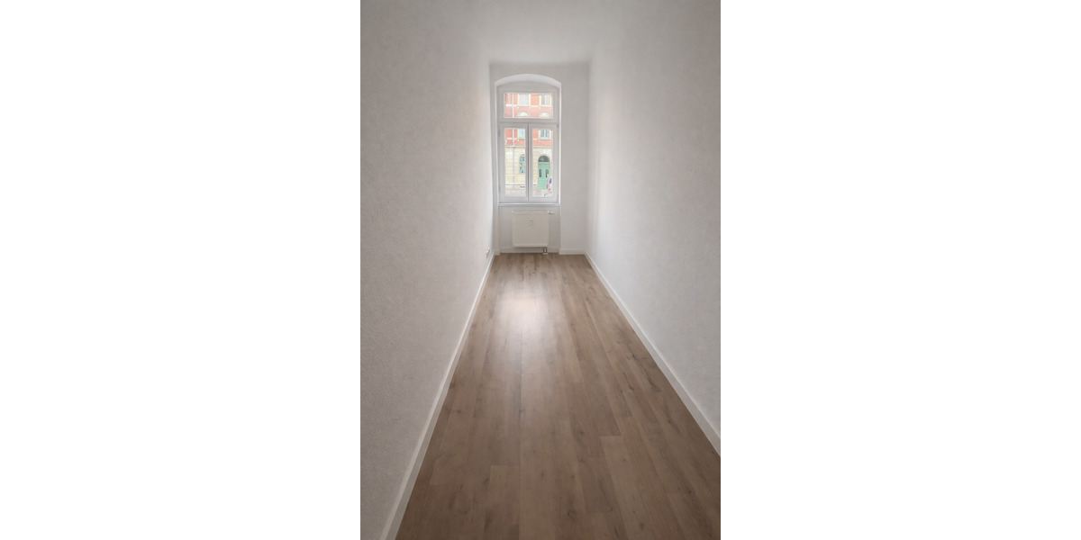 Zimmer Dresden Löbtau-Nord - 4 Zimmer, 85 m&sup2;, 750&euro; | Angebot:25660892