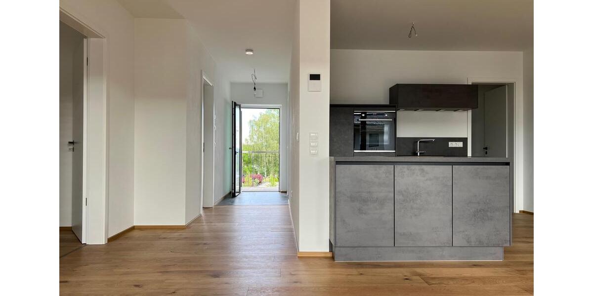 Dachgeschoßwohnung Neukirchen vorm Wald - 3.5 Zimmer, 75 m&sup2;, 270.800&euro; | Angebot:25367554