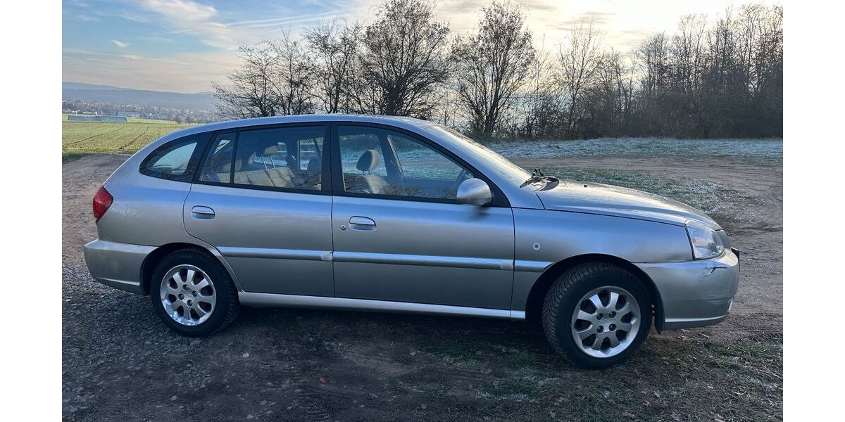 Kia Rio 94.000 km 1.500 € Hanau 63450