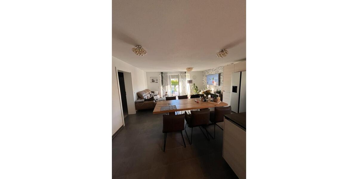 Erdgeschoßwohnung Schramberg - 4 Zimmer, 116 m&sup2;, 425.000&euro; | Angebot:26411321