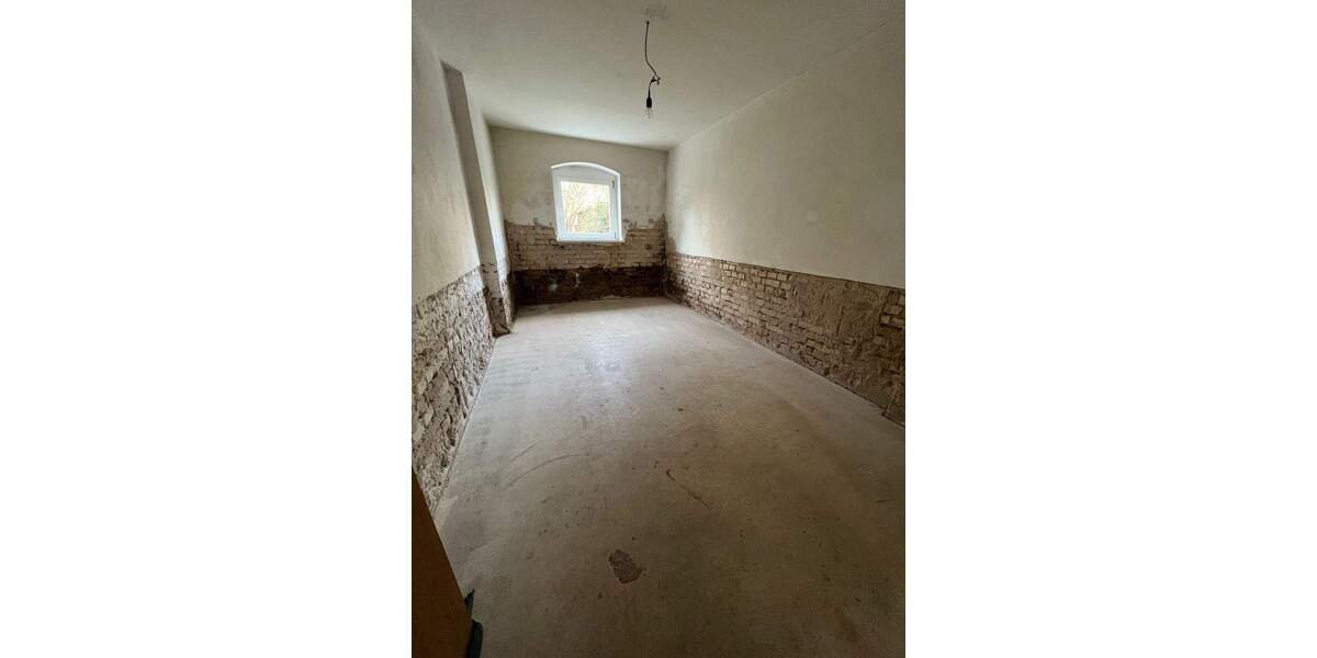 Einfamilienhaus Halle (Saale) Innenstadt - 240&euro; | Angebot:25675536