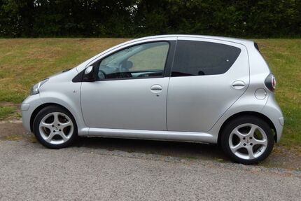Toyota Aygo (X) 119.500 km 3.200 &euro; Kaufbeuren 87600
