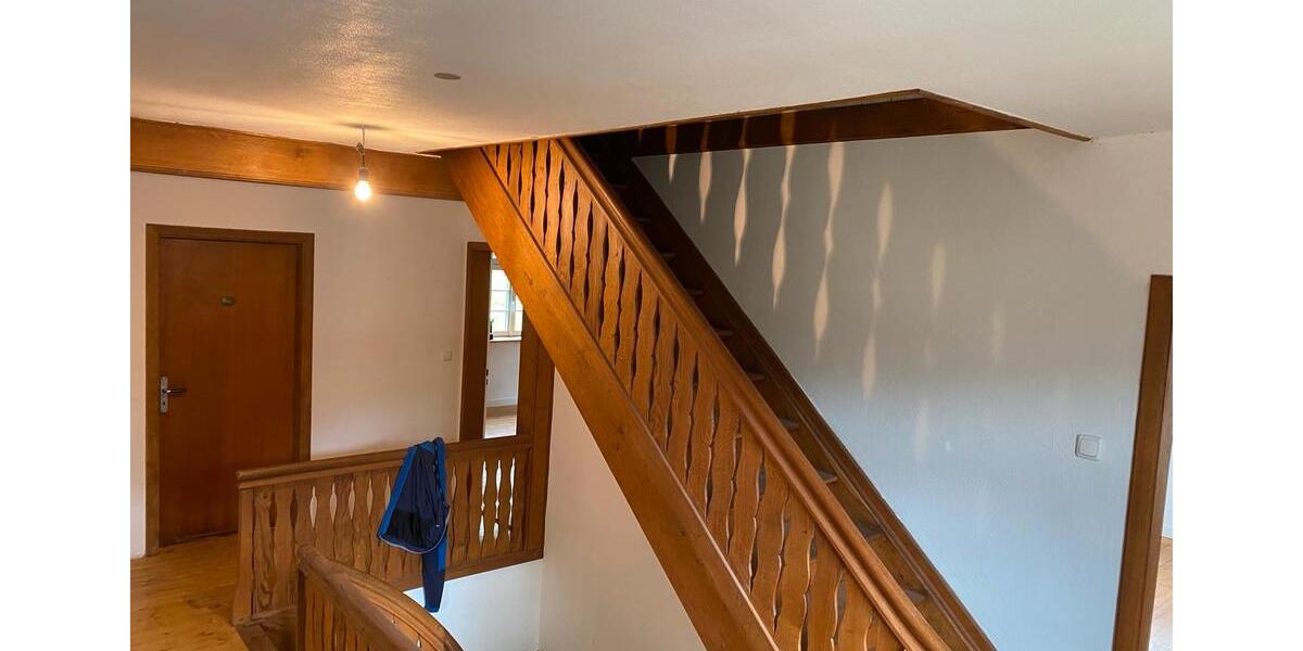 Bauernhaus, Landhaus Bad Berleburg - 5 Zimmer, 160 m&sup2;, 250.000&euro; | Angebot:26612835