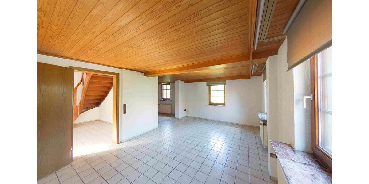 Bauernhaus, Landhaus Münzenberg - 6.5 Zimmer, 203 m&sup2;, 1.850&euro; | Angebot:26124291