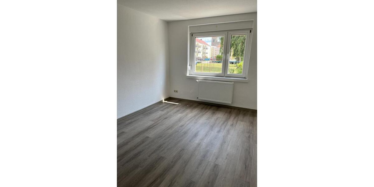 Erdgeschoßwohnung Zerbst (Anhalt) - 4 Zimmer, 69 m&sup2;, 450&euro; | Angebot:26354790