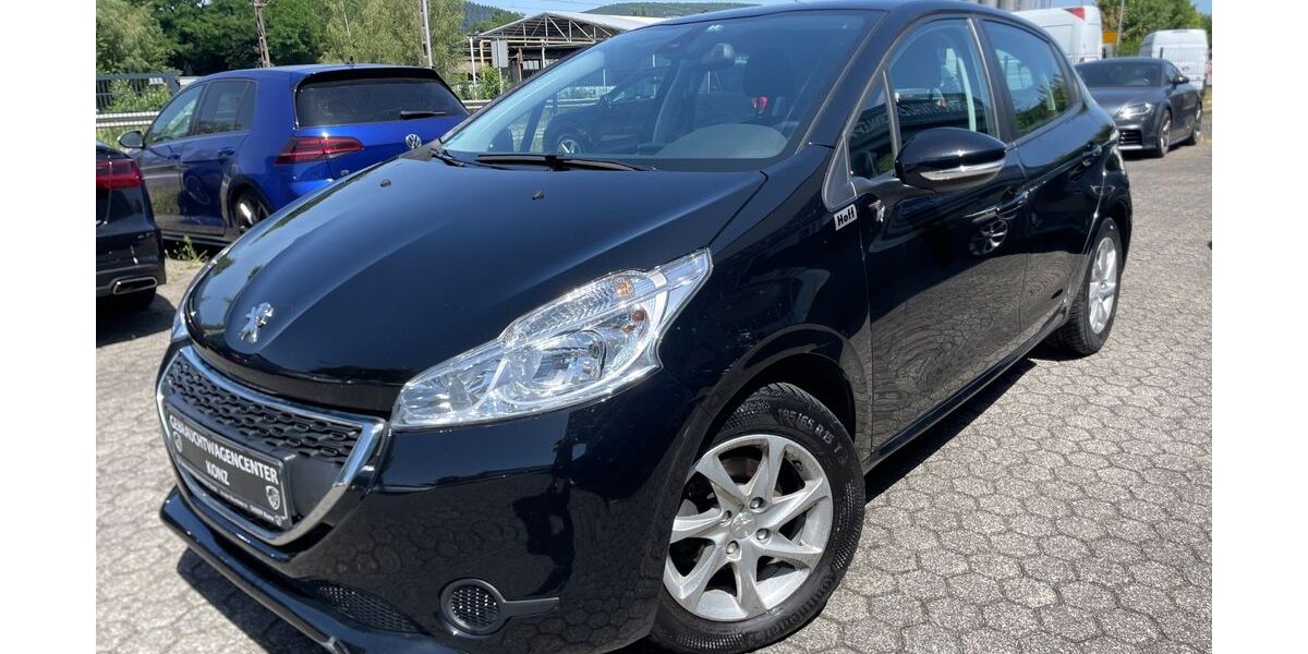 Peugeot 208 90.000 km 2.990 &euro; Konz 54329