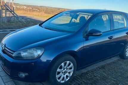 VW Golf 197.000 km 3.890 &euro; Öhringen 74613